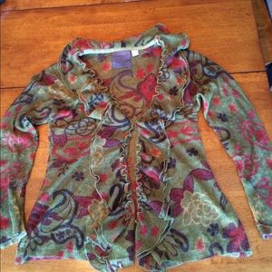 Gorgeous and feminine Guinevere ruffled sweater